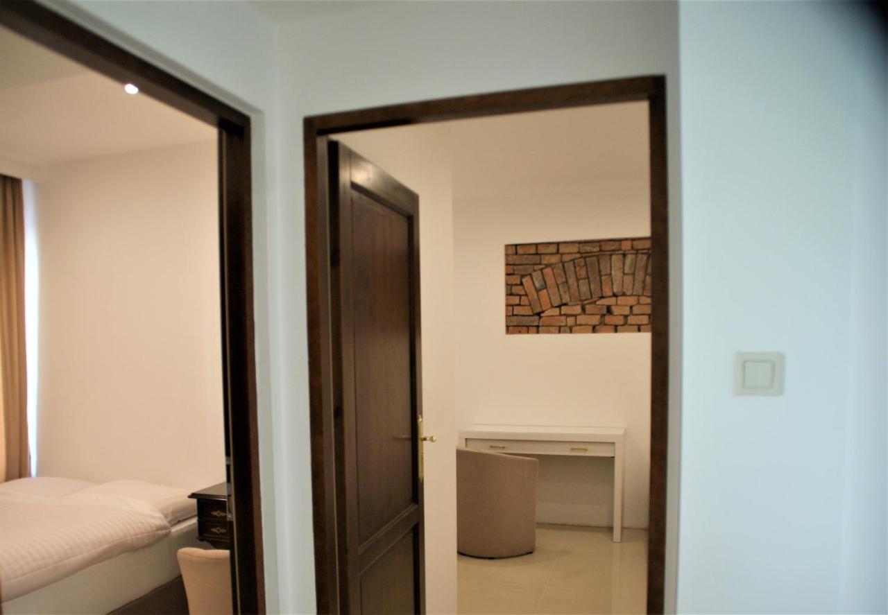 Villa La Val, Apartamenty ואלבריץ' מראה חיצוני תמונה